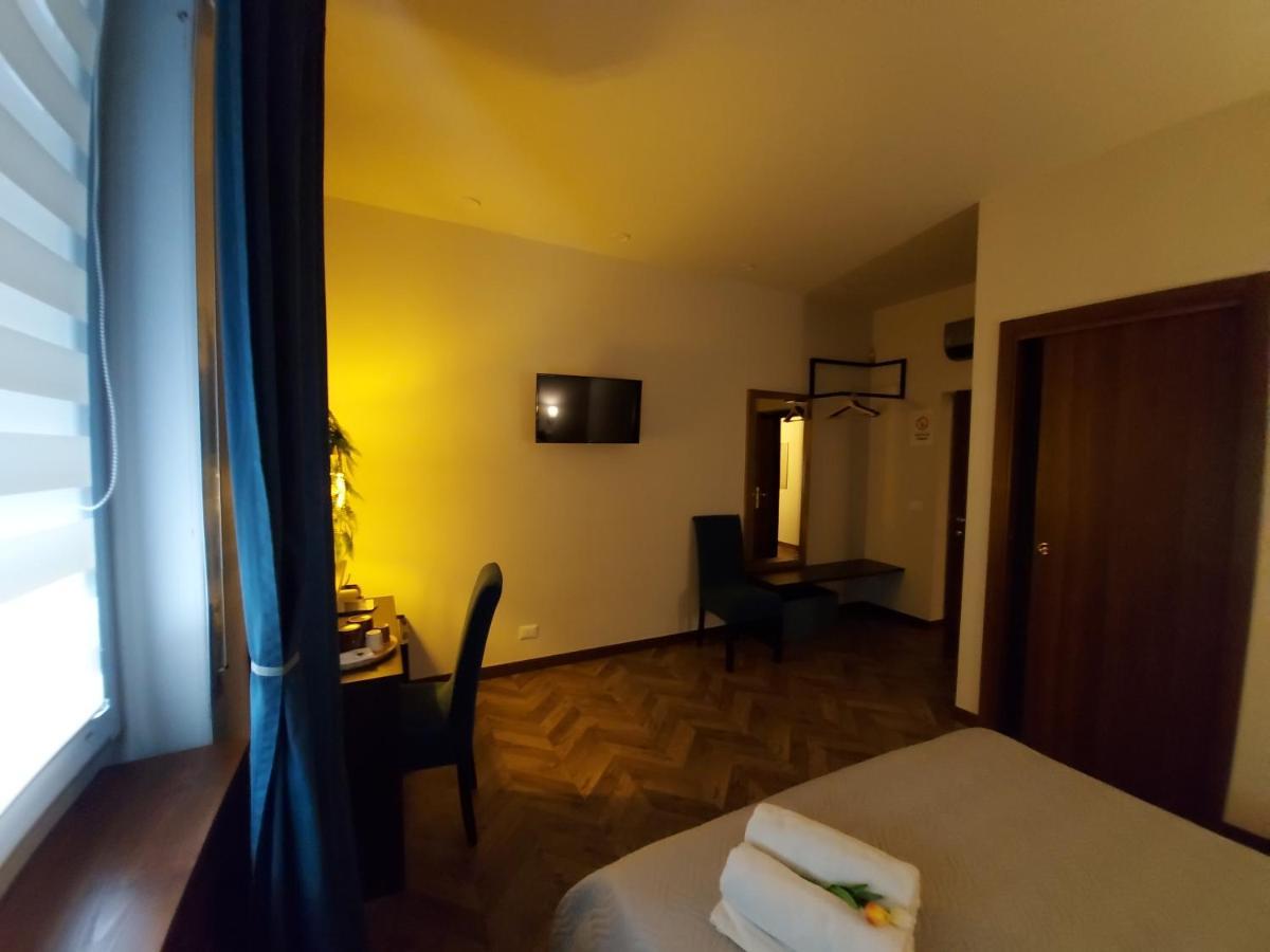 I Tre Marchi Rooms / Camera Mare Termoli Luaran gambar